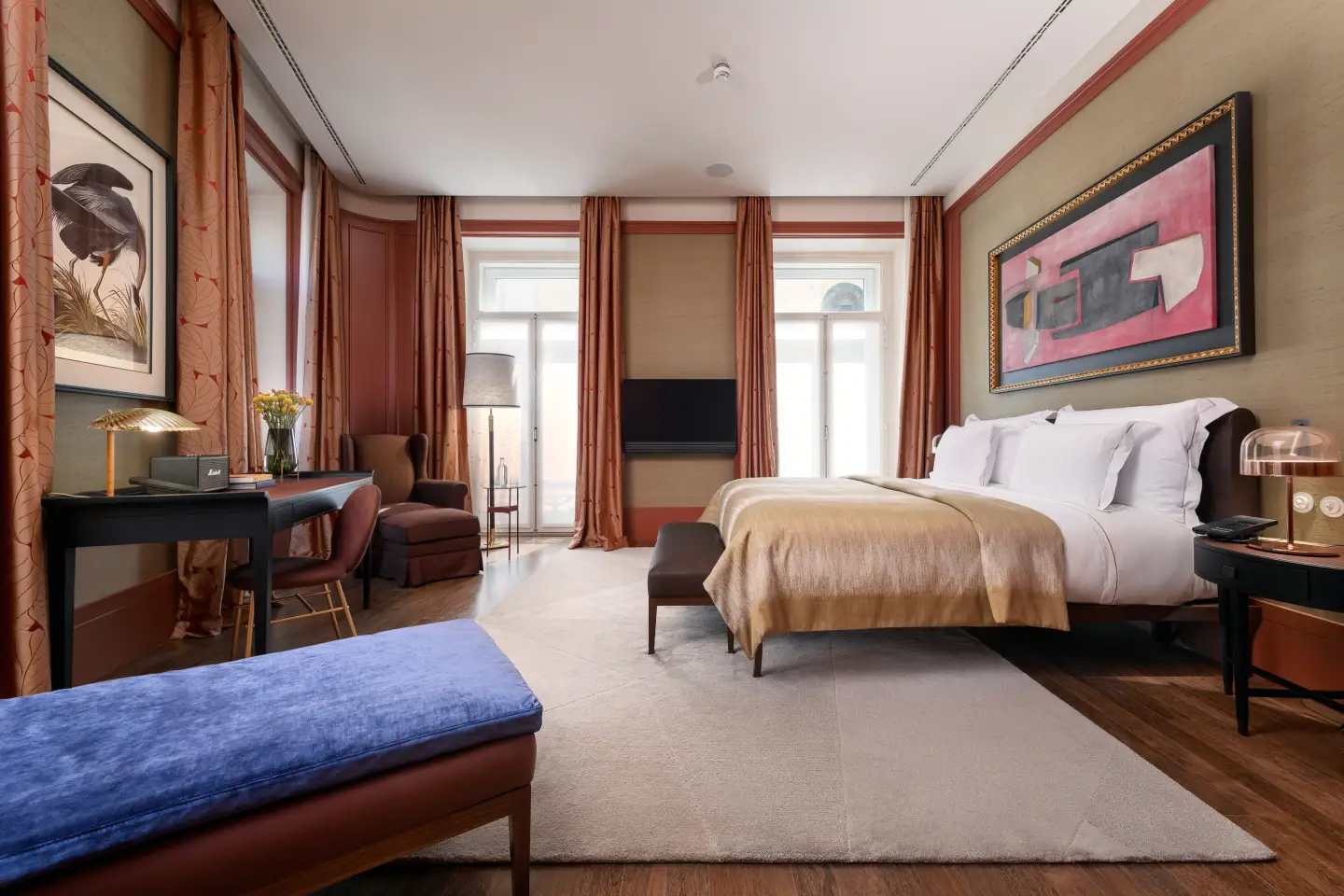 Corner Suites