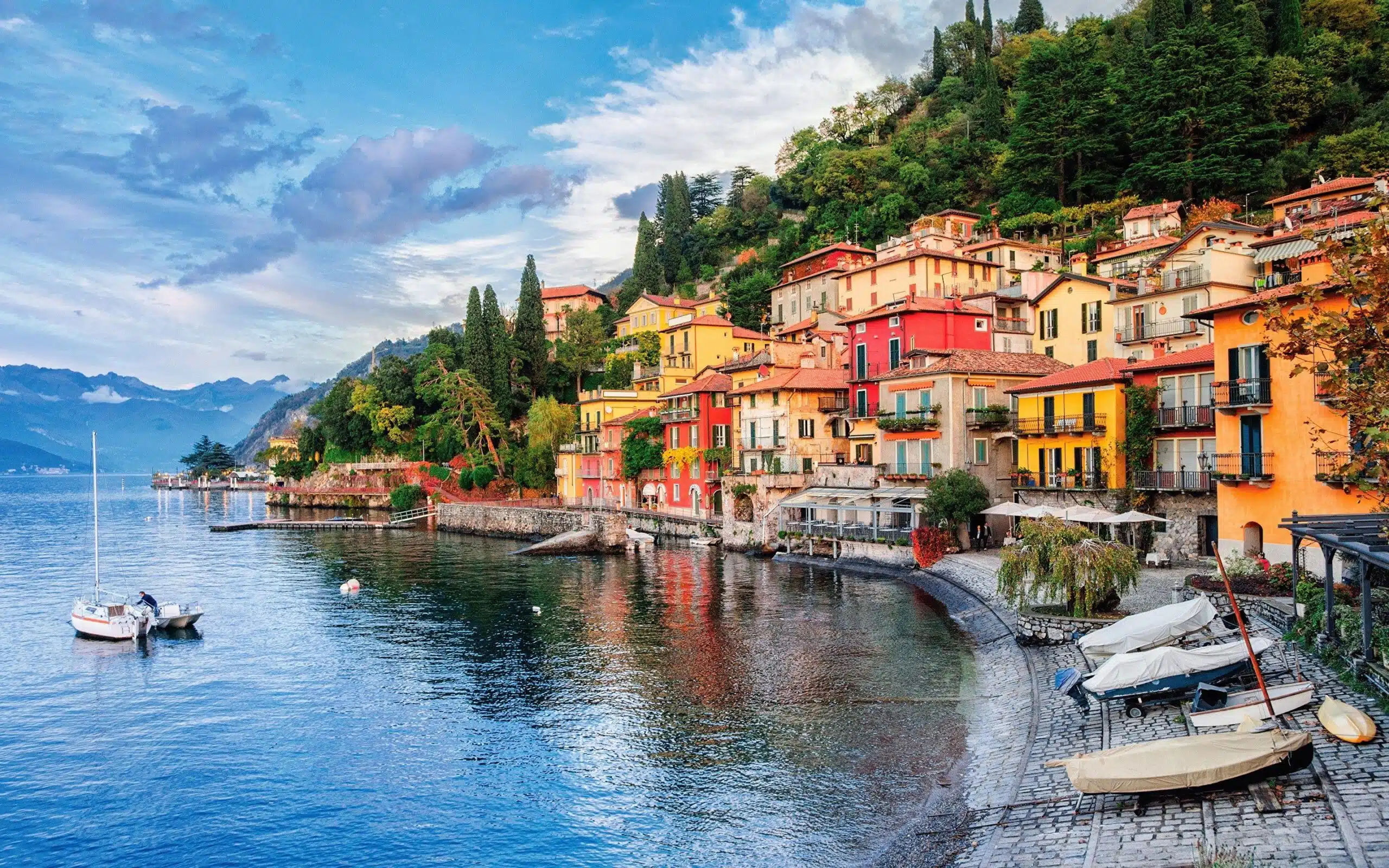 A Day on Lake Como by Private Wooden Boat
