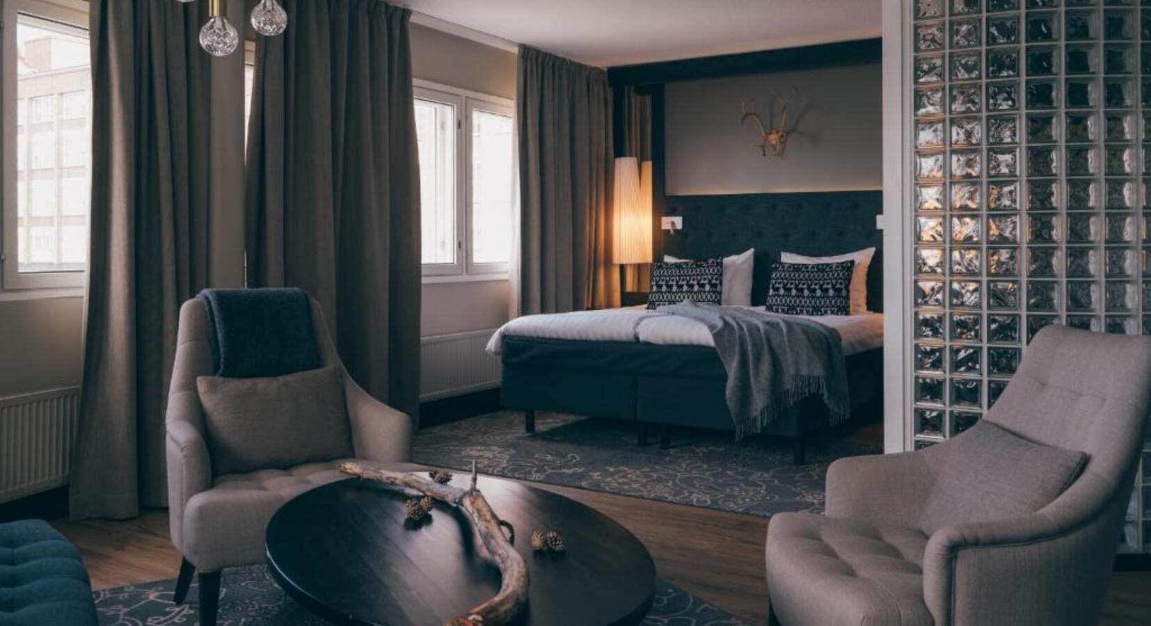Superior Suites