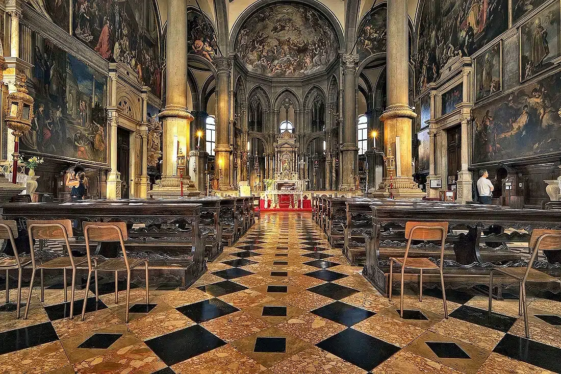 The Churches as Galleries