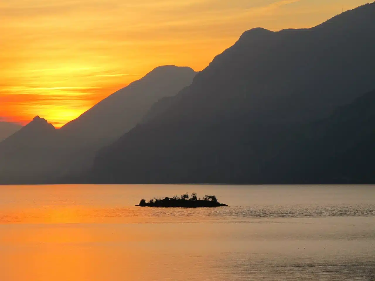 Sunset Dinner on Lake Garda