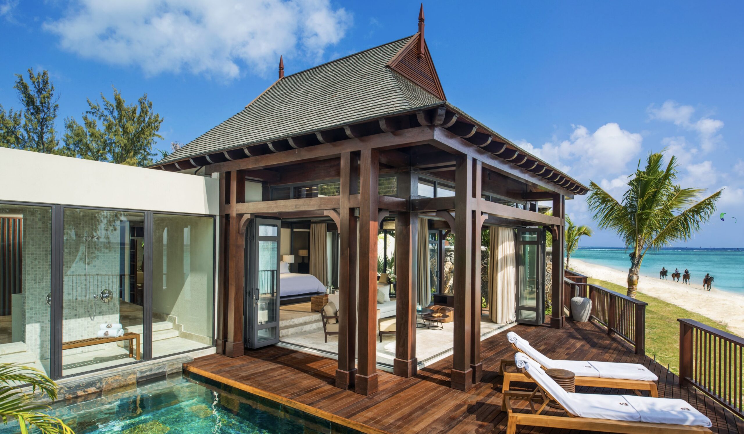 Grand Beachfront Villa