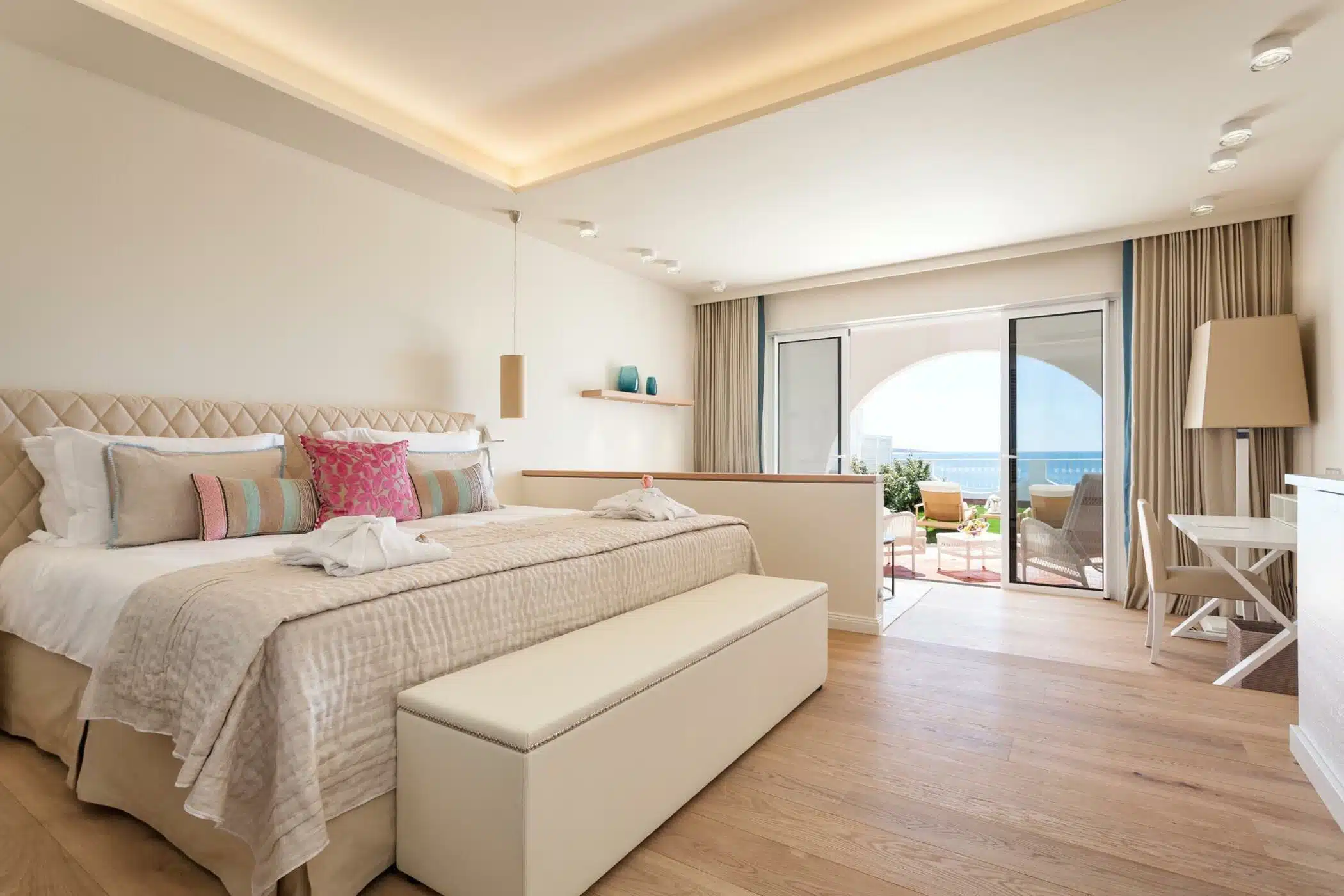 Deluxe Rooms