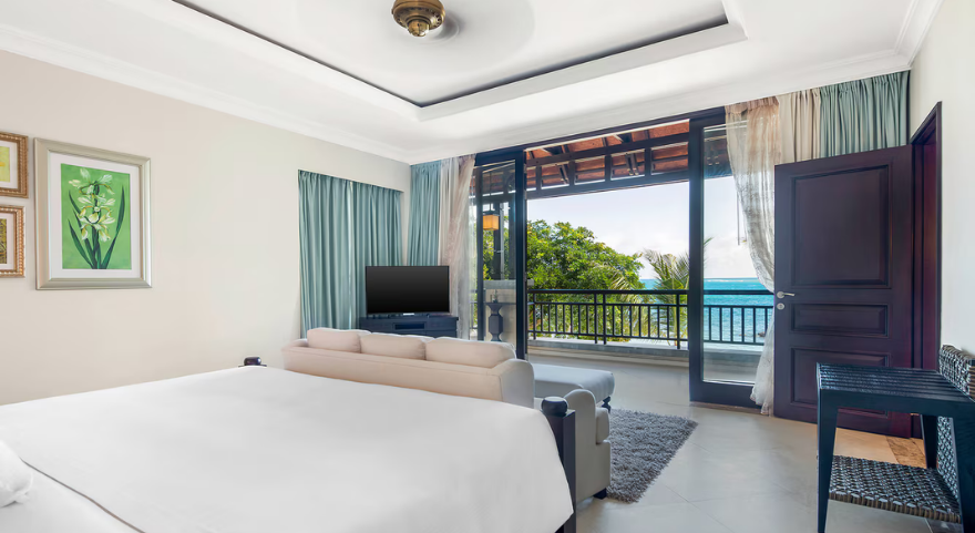 Beachfront Deluxe Room
